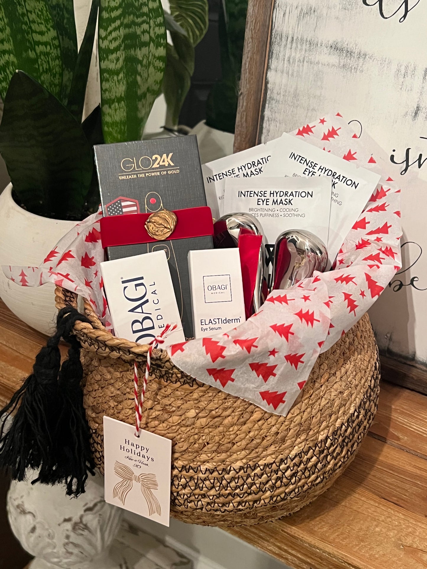 The Ultimate Eye Rejuvenation & Glow Basket